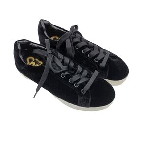 Circus Sam Edelman Caprice Velvet Sneaker Size 6M
